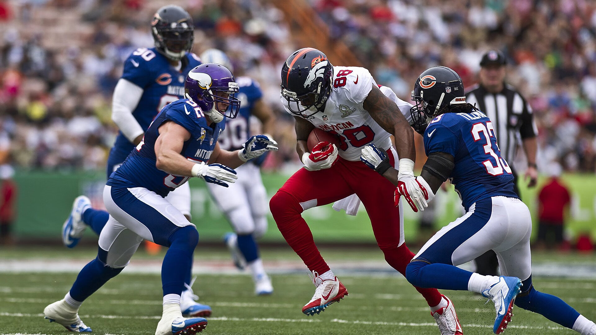 战队选手训练分工明确操作细节追求极致，战队玩法